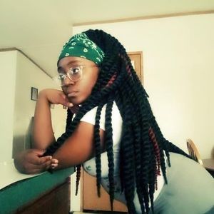 Meet your Posher, Anaisha